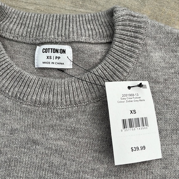Xs gray Cotton:On sweater - Picture 2 of 7